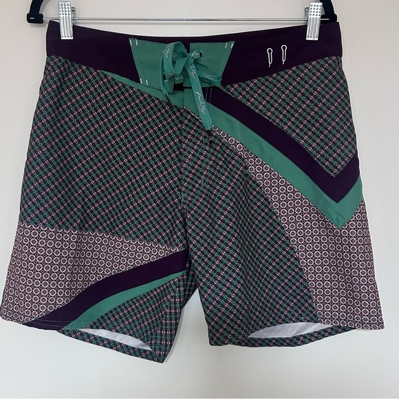 ⭐️ Beach Rays Men’s Printed Boardshorts NWT Size 32 - Picture 1 of 7